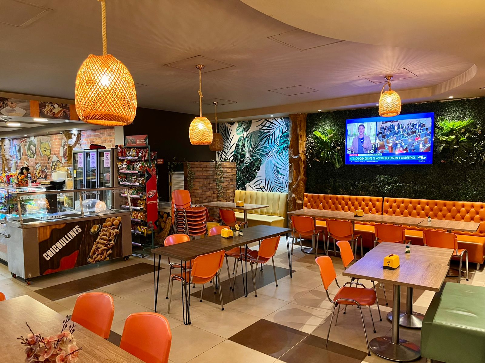 La Vaquería Express, restaurante y parador de comidas en Chipaque sobre la vía Bogotá–Villavicencio